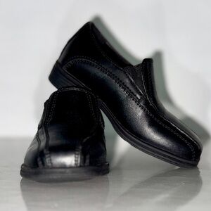 Stafford Toddler Boys Black Dress Shoes – Size 6M Medium, Slip-On Loafers.